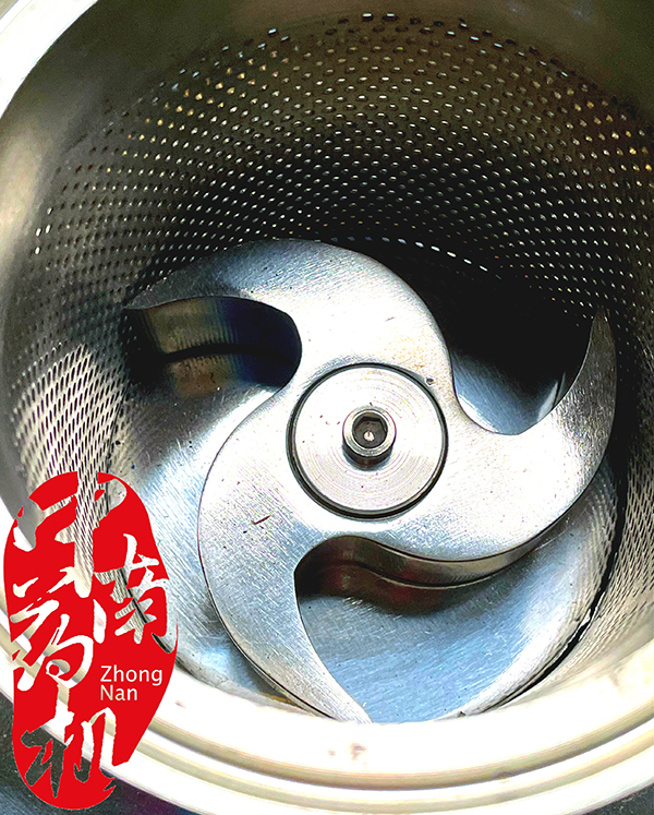 MINI-80型旋轉(zhuǎn)式制粒機(jī) 碾刀.jpg